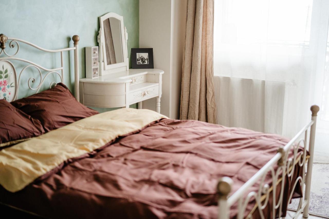 Bright And Cozy Design Apt With Office Apartamento Cluj-Napoca Exterior foto