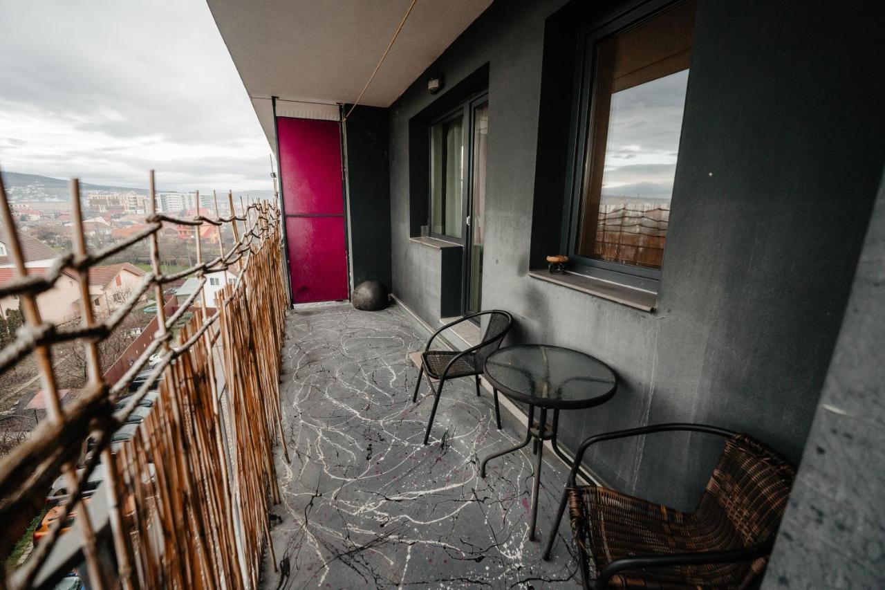 Bright And Cozy Design Apt With Office Apartamento Cluj-Napoca Exterior foto